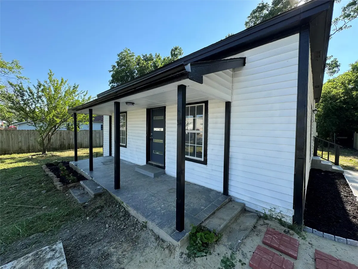 309 S Louisiana Street, Celina, TX 75009 - #1