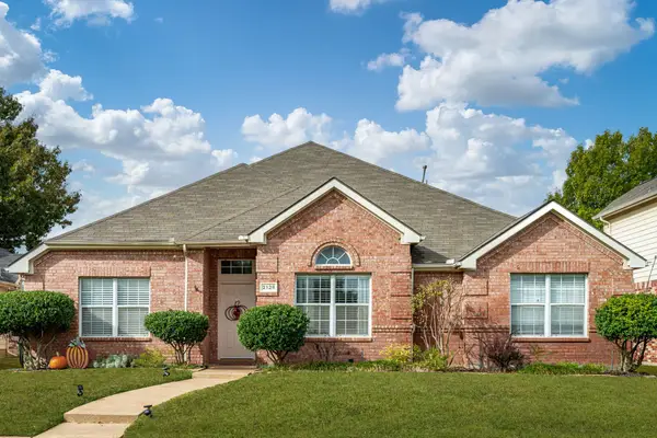 2128 Fountain Drive, Lewisville, TX 75067