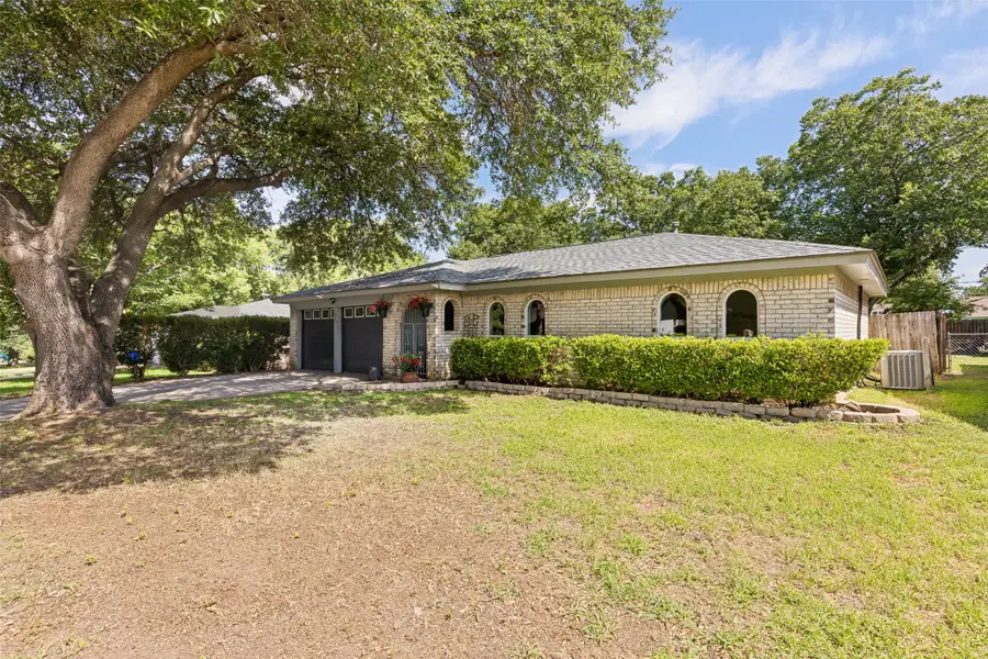 6029 Harrison Way, Watauga, TX 76148 - #2