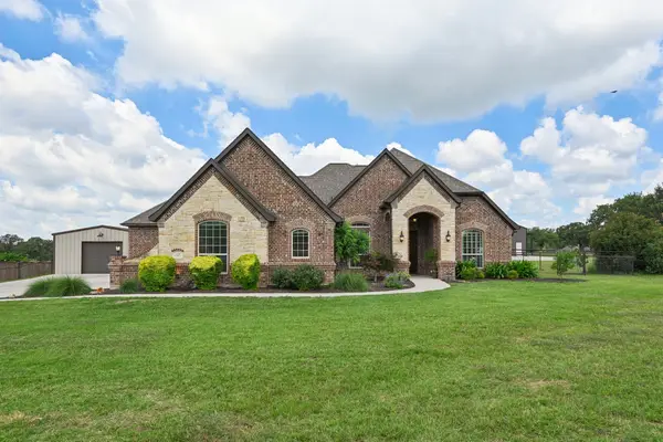 120 Wayward Wind Lane, Springtown, TX 76082