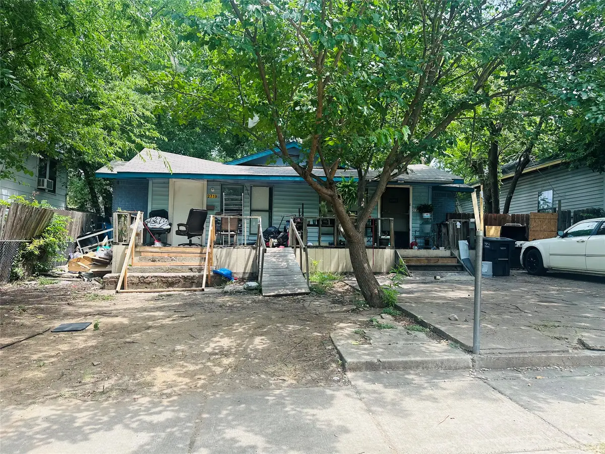 2719 Wilkinson Avenue, Fort Worth, TX 76103 - #1