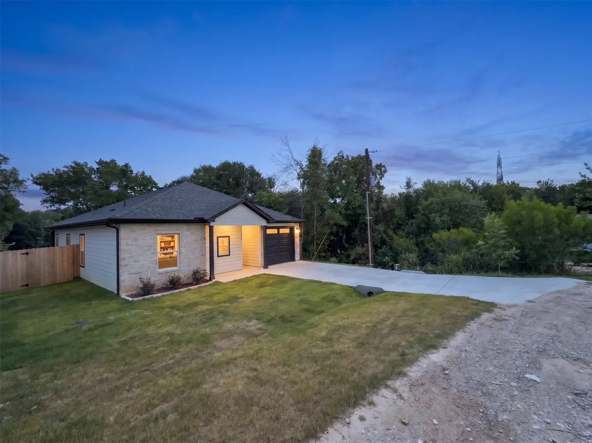 4018 Montana Trail, Granbury, TX 76048 - #1