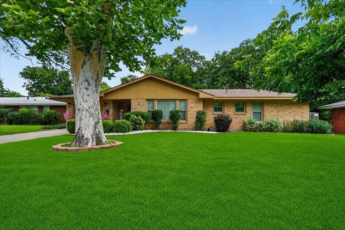 3636 Charles Street, North Richland Hills, TX 76180 - #1