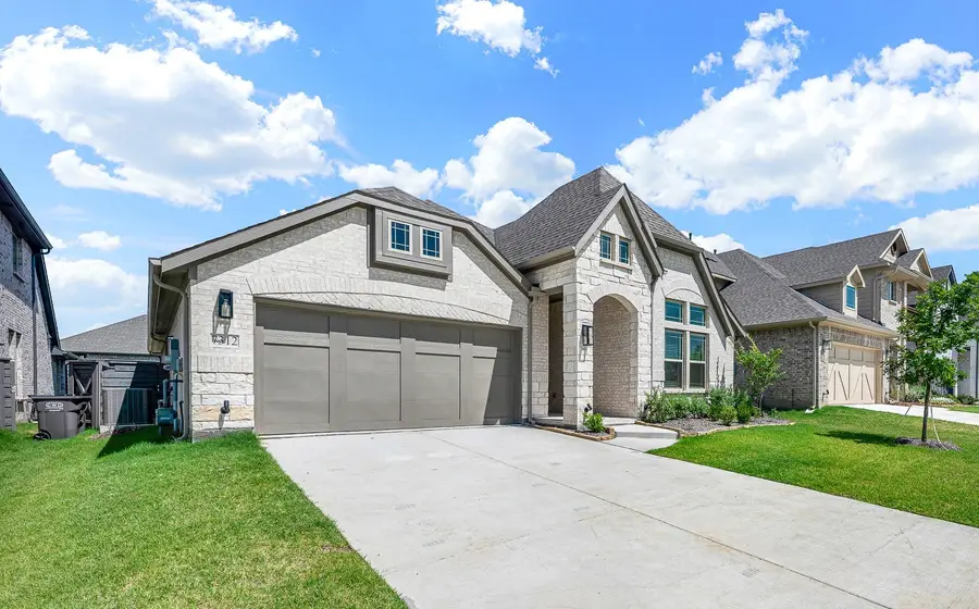 7312 Iris Road, Aubrey, TX 76227 - #3