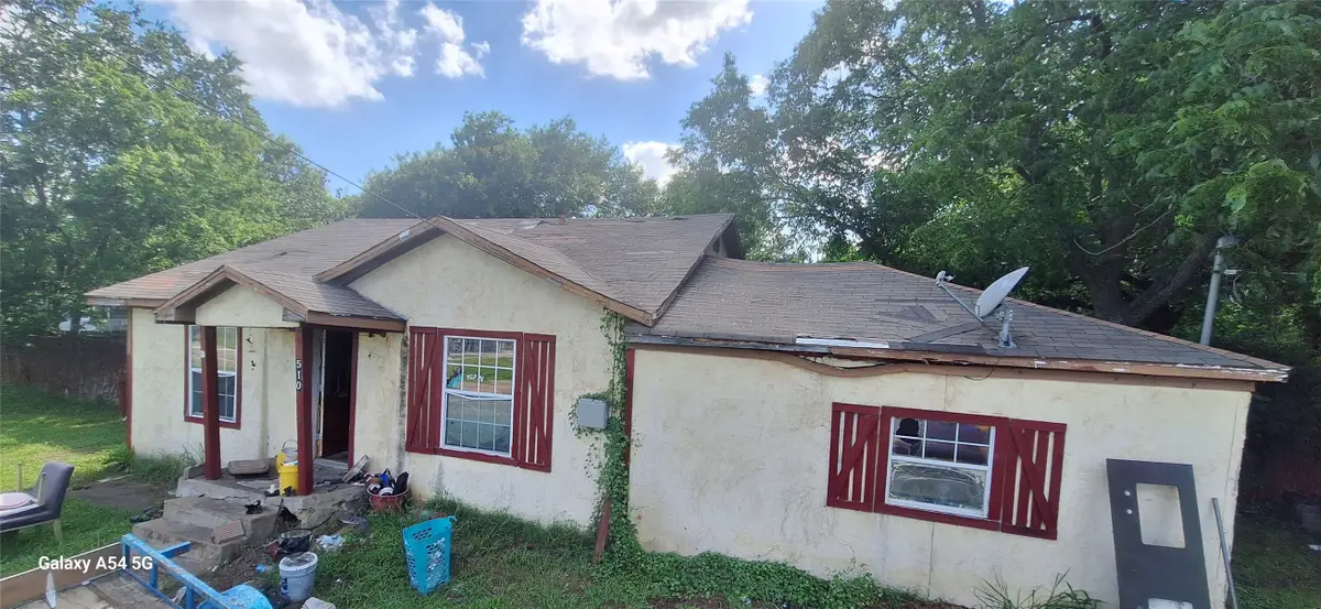 510 S Pecan Street, Bells, TX 75414 - #1