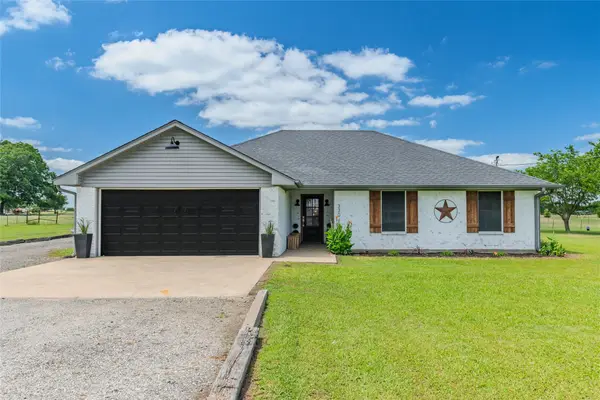 330 Pr 281, Bonham, TX 75418