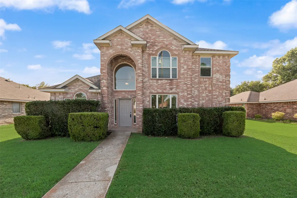 821 S Parks Drive, Desoto, TX 75115 - #1