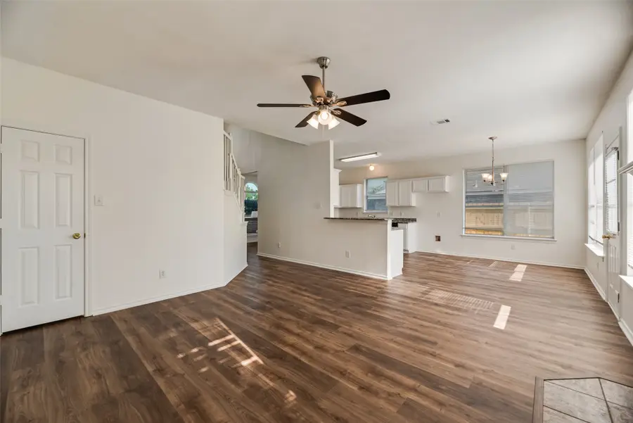 821 S Parks Drive, Desoto, TX 75115 - #3