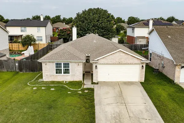 8113 Gardengate Court, Fort Worth, TX 76137