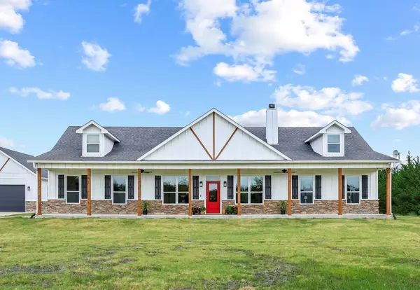 5464 County Road 1120, Farmersville, TX 75442