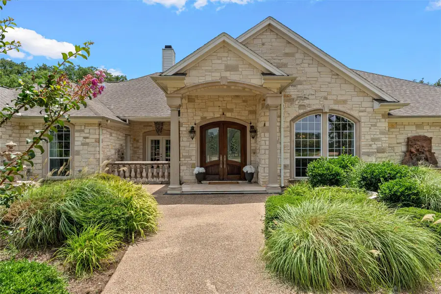 1340 Autumn Oaks Circle, China Spring, TX 76633 - #3