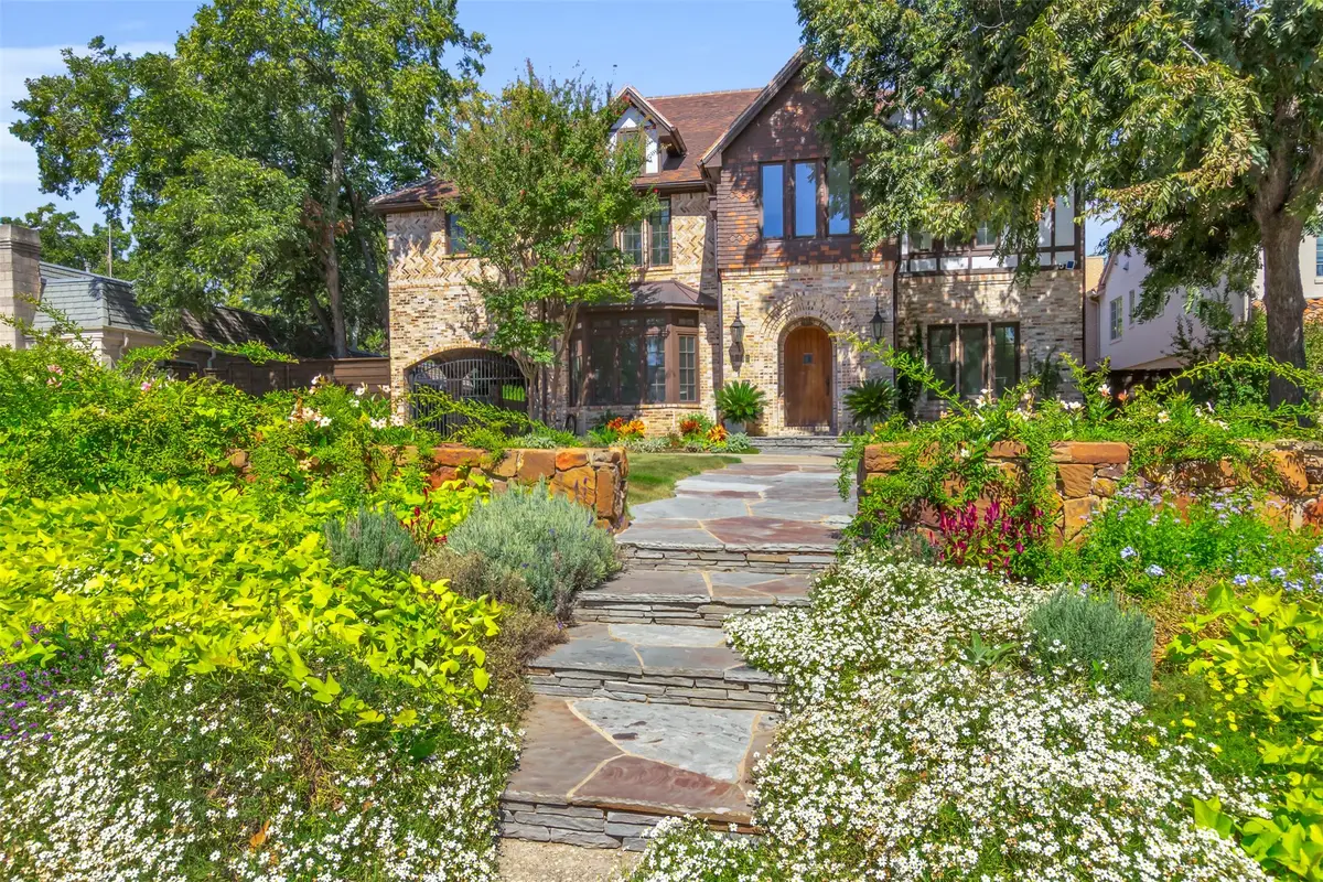 6743 Gaston Avenue, Dallas, TX 75214 - #1