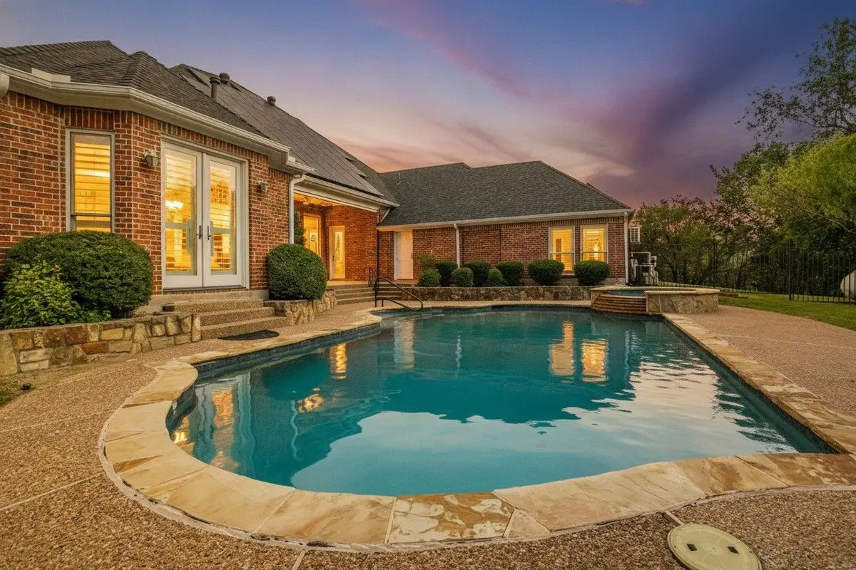 309 La Reata Court, Cedar Hill, TX 75104 - #1