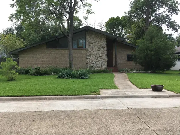 8350 San Cristobal Drive, Dallas, TX 75218
