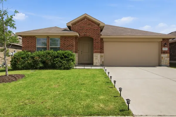 3713 Ridgeway Lane, Denton, TX 76226