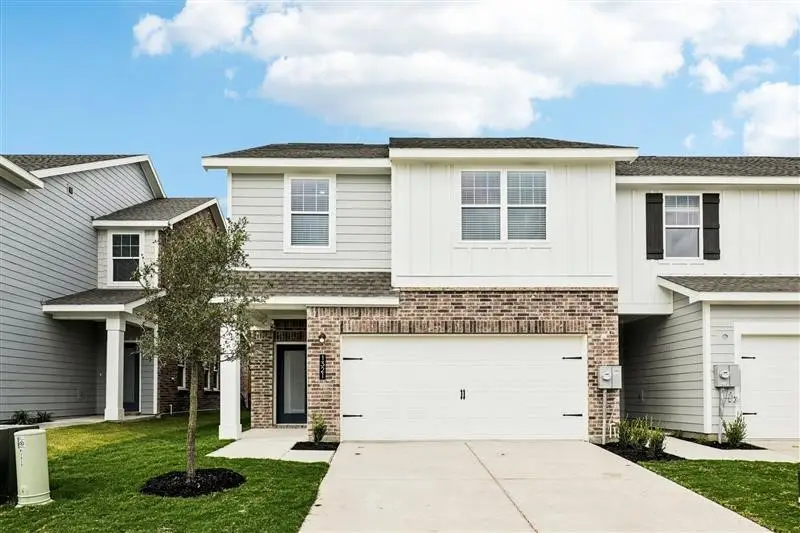 924 Penrose Drive, Cedar Hill, TX 75104 - #1