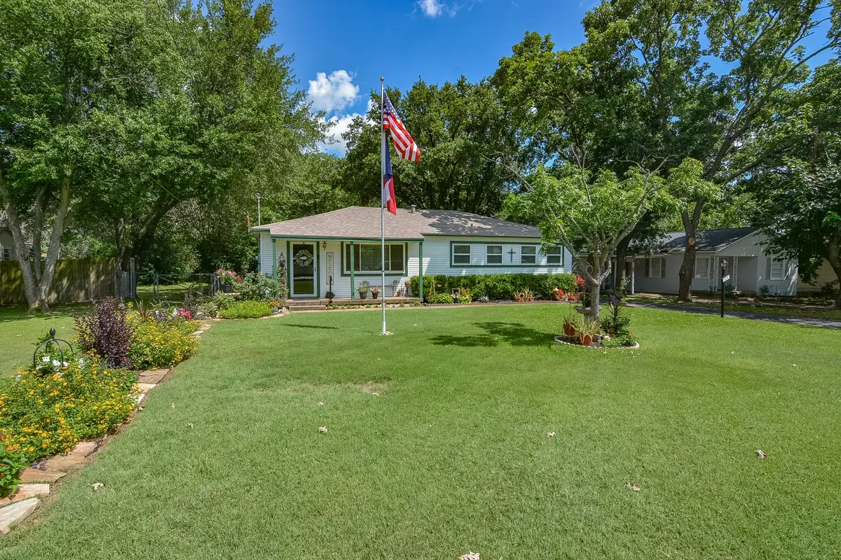 529 Lee Street, Cedar Hill, TX 75104 - #1