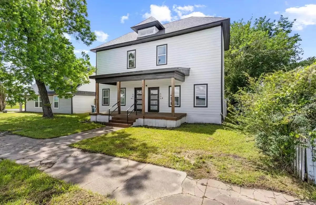 504 W Owing Street, Denison, TX 75020 - #1