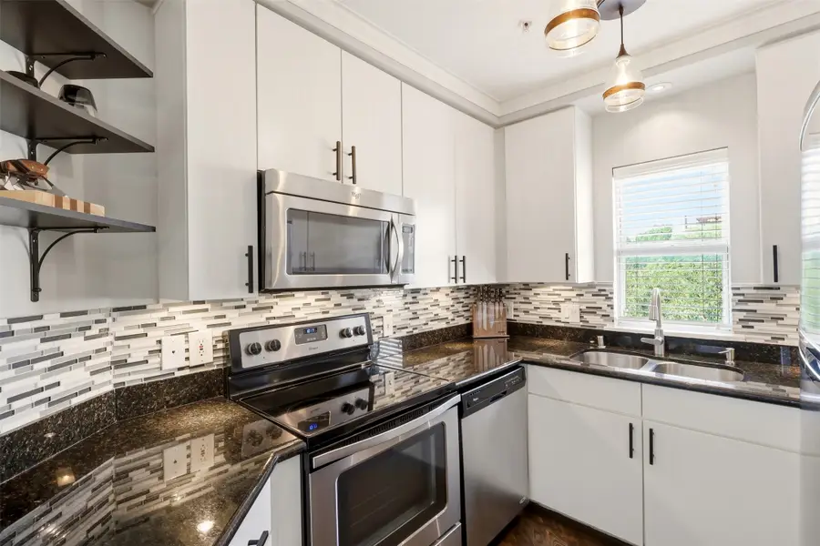 3922 Gilbert Avenue #211, Dallas, TX 75219 - #2