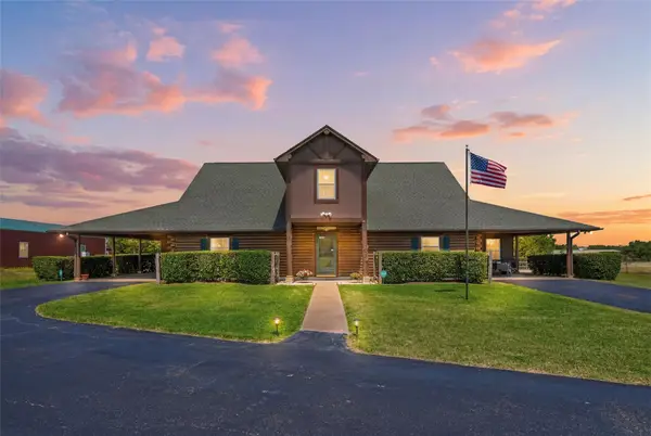 7301 Comer Lane, Weatherford, TX 76085