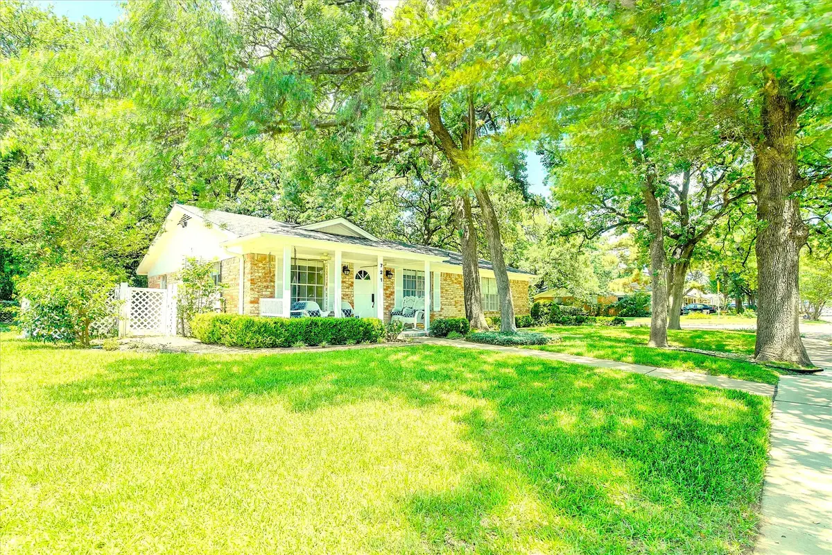 721 Foults Drive, Irving, TX 75061 - #1