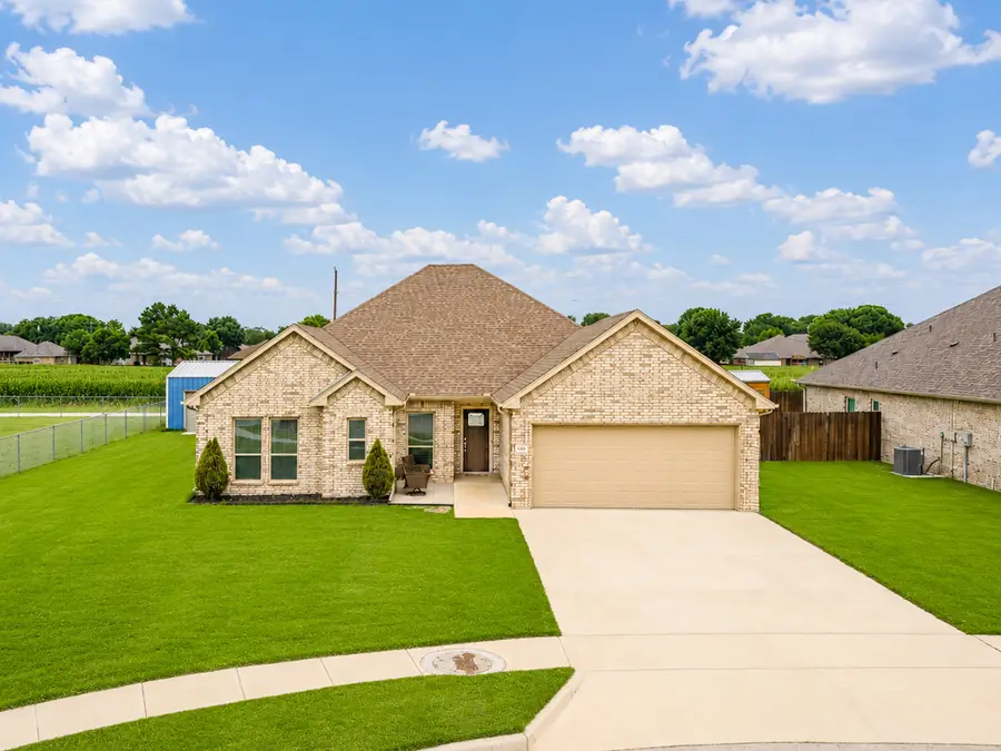 505 N Neu Drive, Lindsay, TX 76250 - #2