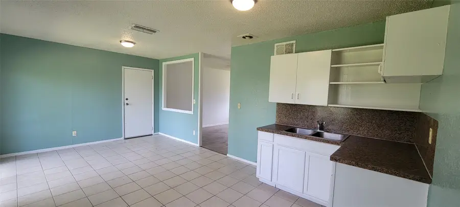 5306 Prentiss Street, Shreveport, LA 71108 - #3