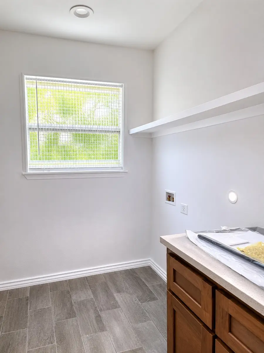 610 W Austin Street, Paris, TX 75460 - #3