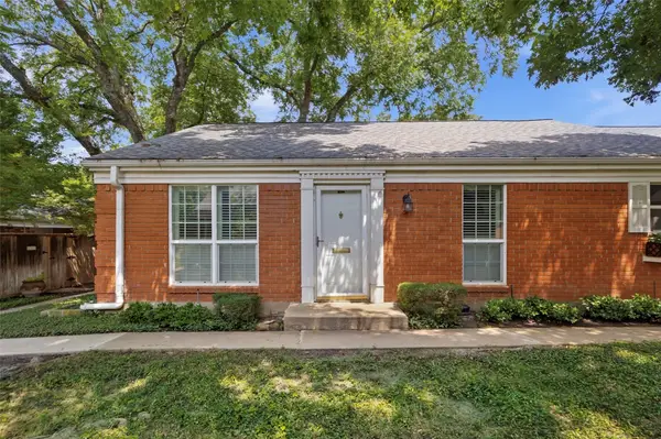 1333 Roaring Springs Road #1333, Fort Worth, TX 76114