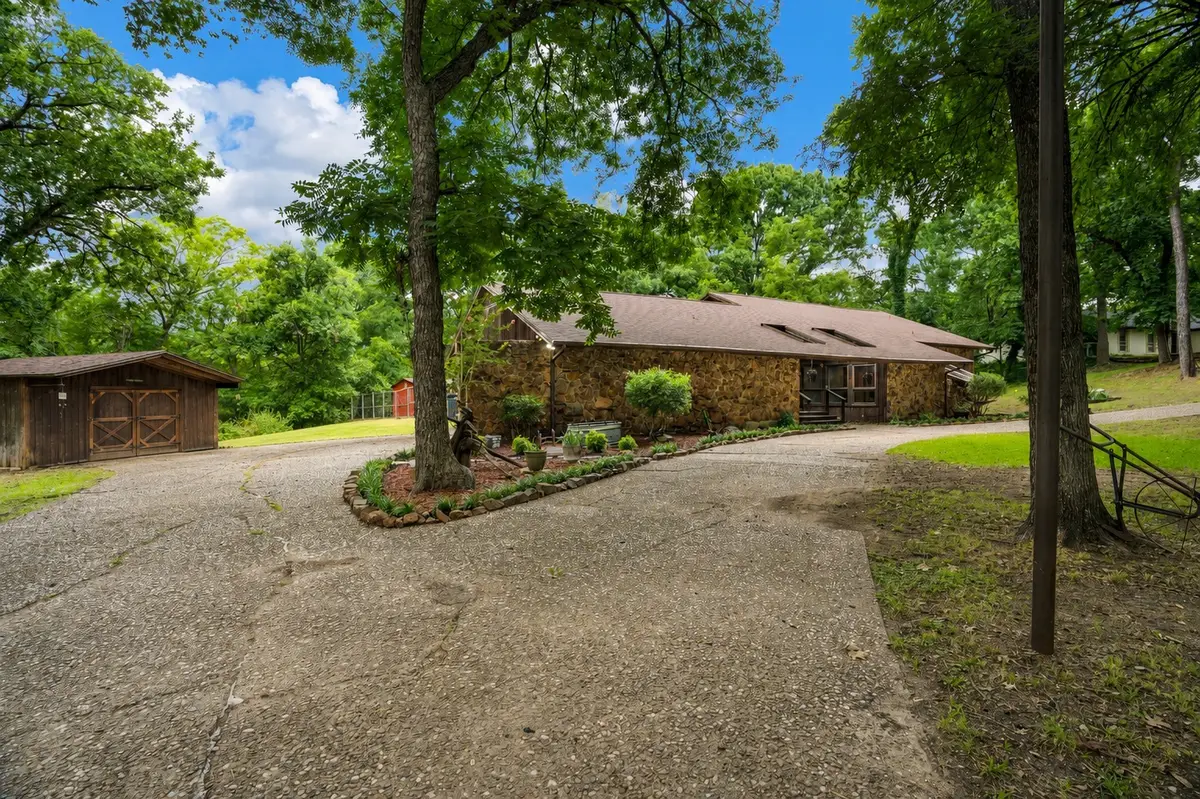 207 Shadowwood Trail, Ovilla, TX 75154 - #1