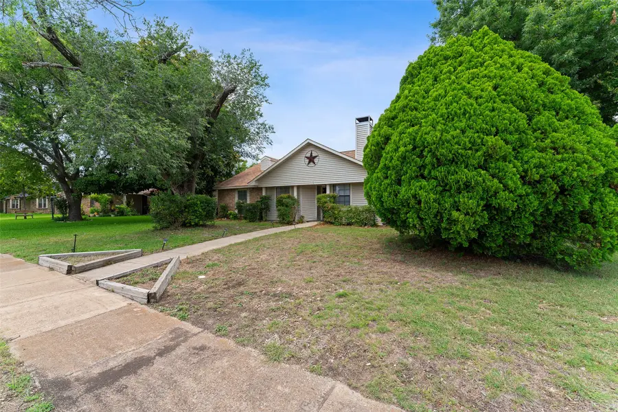 420 Whitney Street, Cedar Hill, TX 75104 - #3