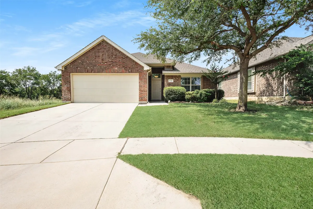 5725 Dunraven Trail, Fort Worth, TX 76244 - #1