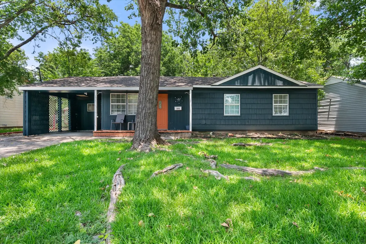 555 W Main Street, Lancaster, TX 75146 - #1