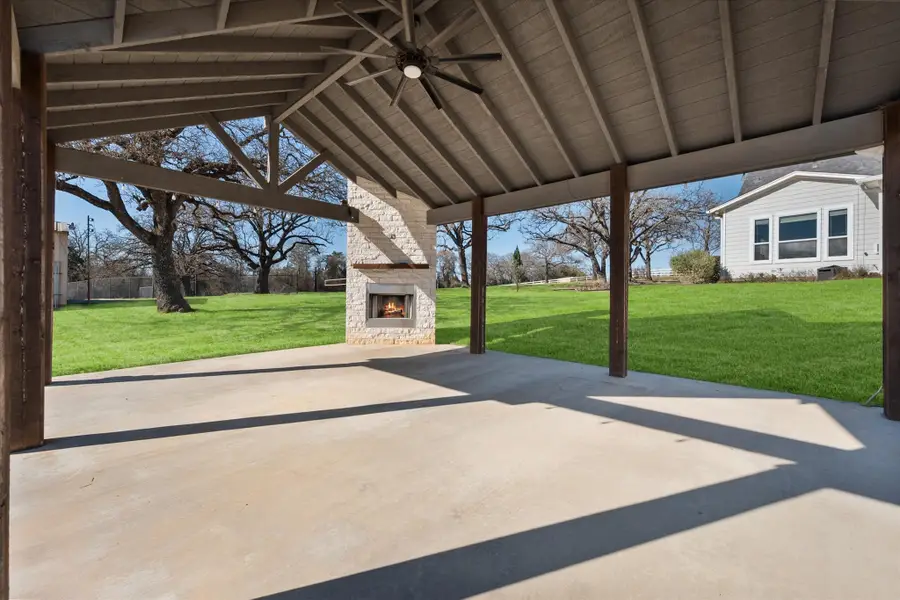 6056 Bennett Lawson Road, Mansfield, TX 76063 - #2
