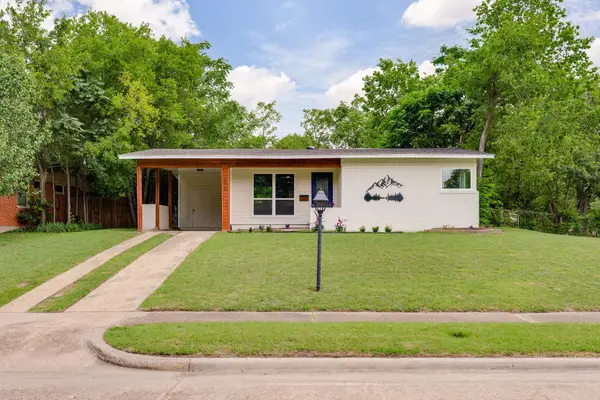 9795 Twin Creek Circle, Dallas, TX 75228