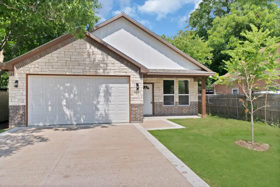 1112 Trinity Street, Cleburne, TX 76031 - #3