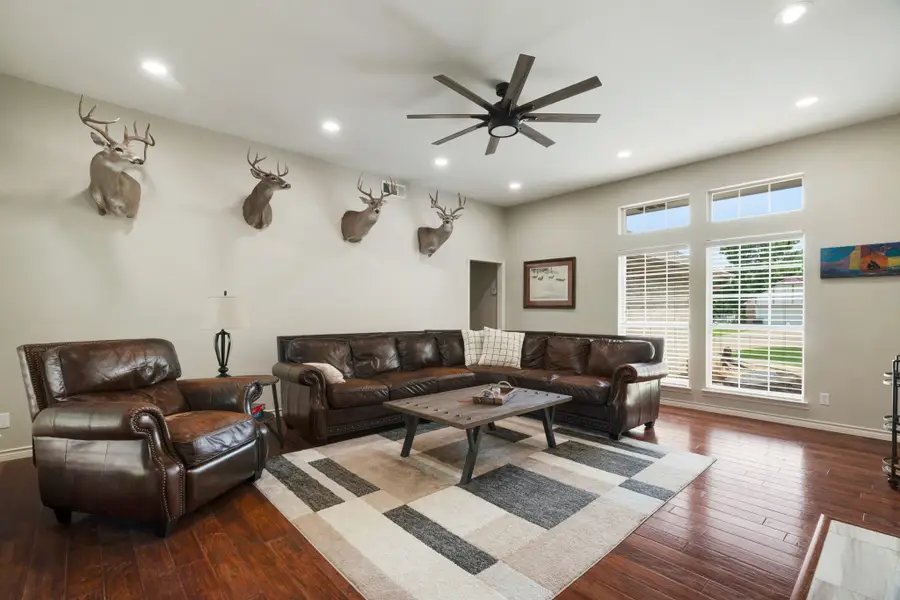 57 Helena Dr, Powderly, TX 75473 - #3
