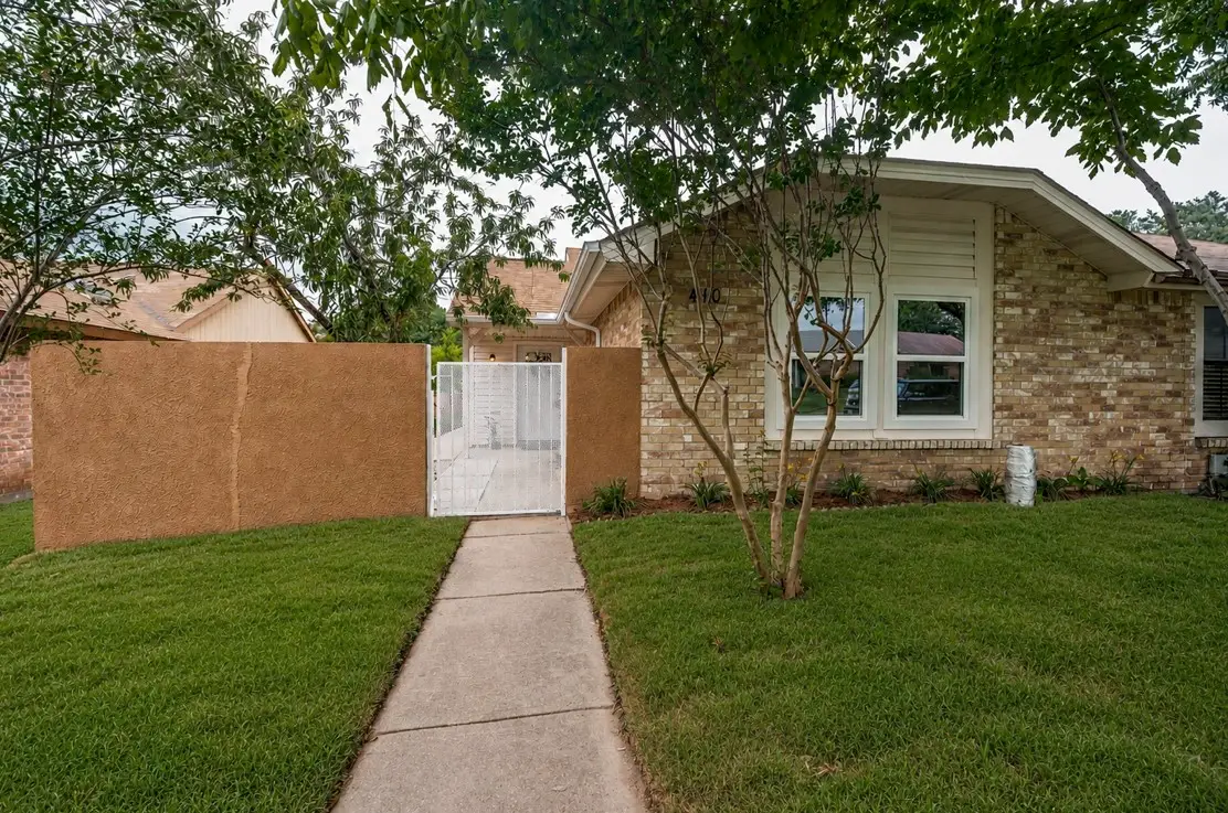 412 Pogue Street, Cedar Hill, TX 75104 - #1