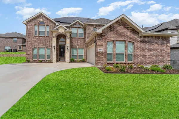 301 Calhoun Street, Glenn Heights, TX 75154