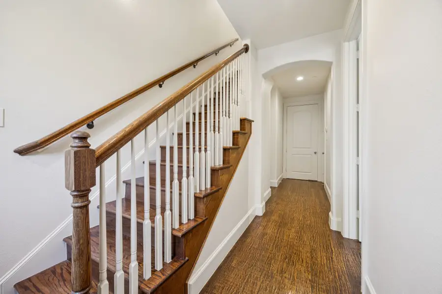 643 Senda, Irving, TX 75039 - #2