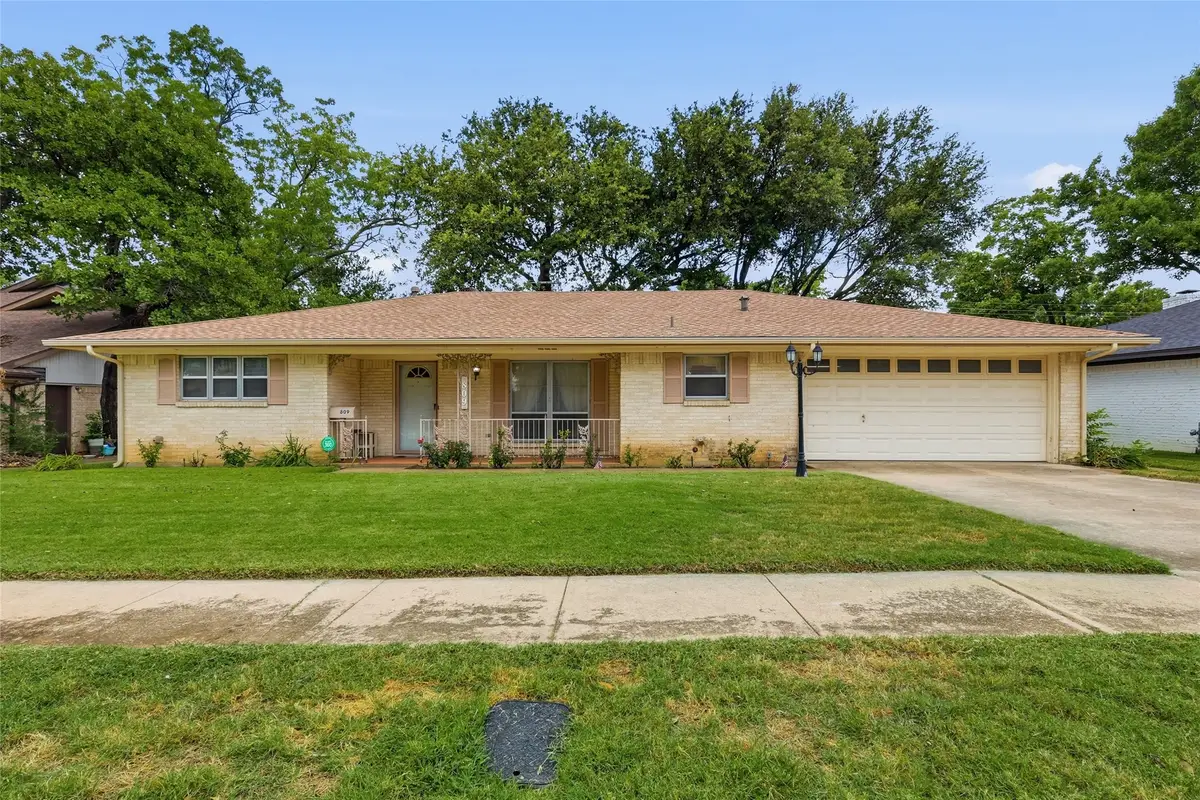 809 Donna Drive, Hurst, TX 76053 - #1