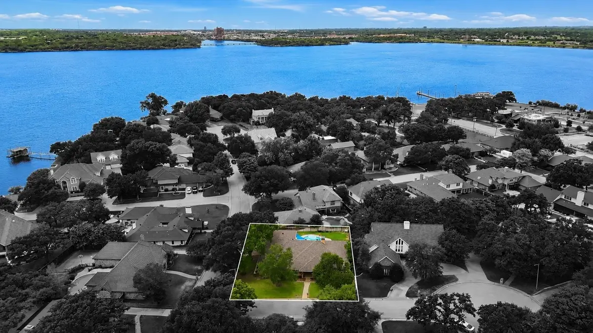 6007 Forestcreek Court, Arlington, TX 76016 - #1