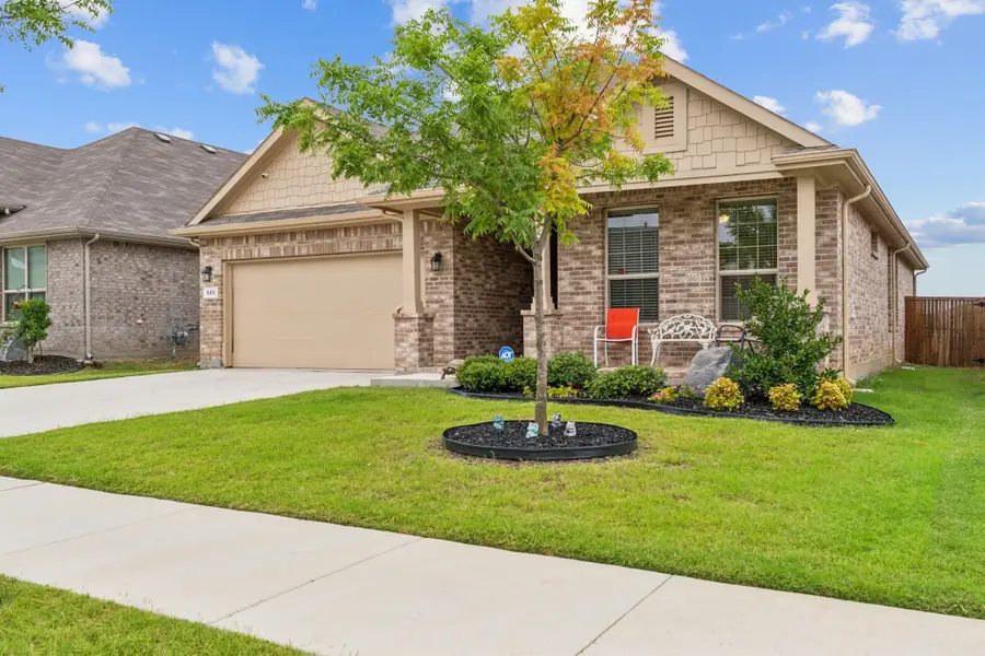 525 Big Horn Pass, Denton, TX 76210 - #2