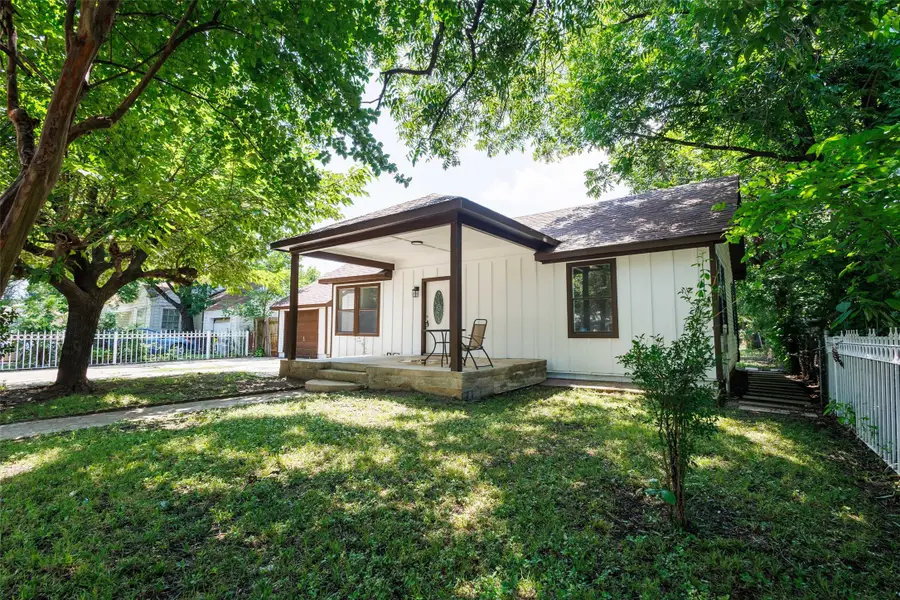 305 Hensley Drive, Grand Prairie, TX 75050 - #3