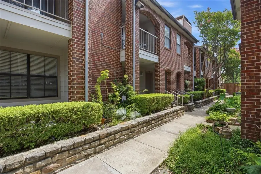 3205 Donnelly #202, Fort Worth, TX 76107 - #2