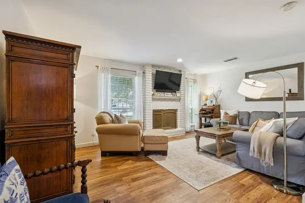 7623 Riverbrook Drive #17, Dallas, TX 75230