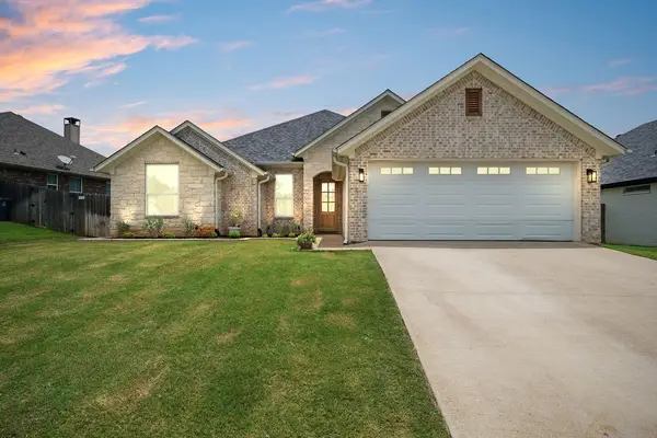 1121 Nate Circle, Bullard, TX 75757