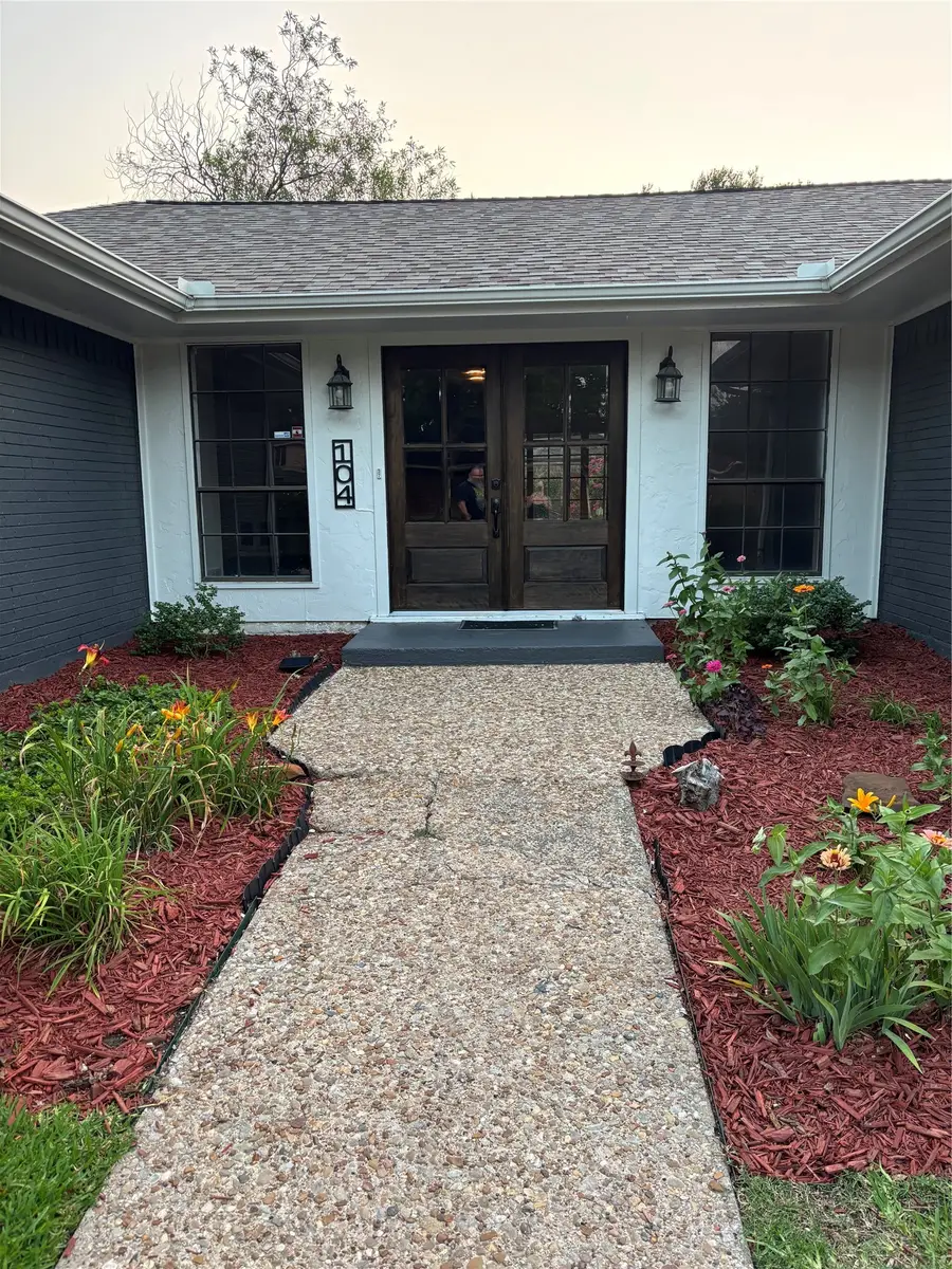 104 Chieftain Drive, Waxahachie, TX 75165 - #2