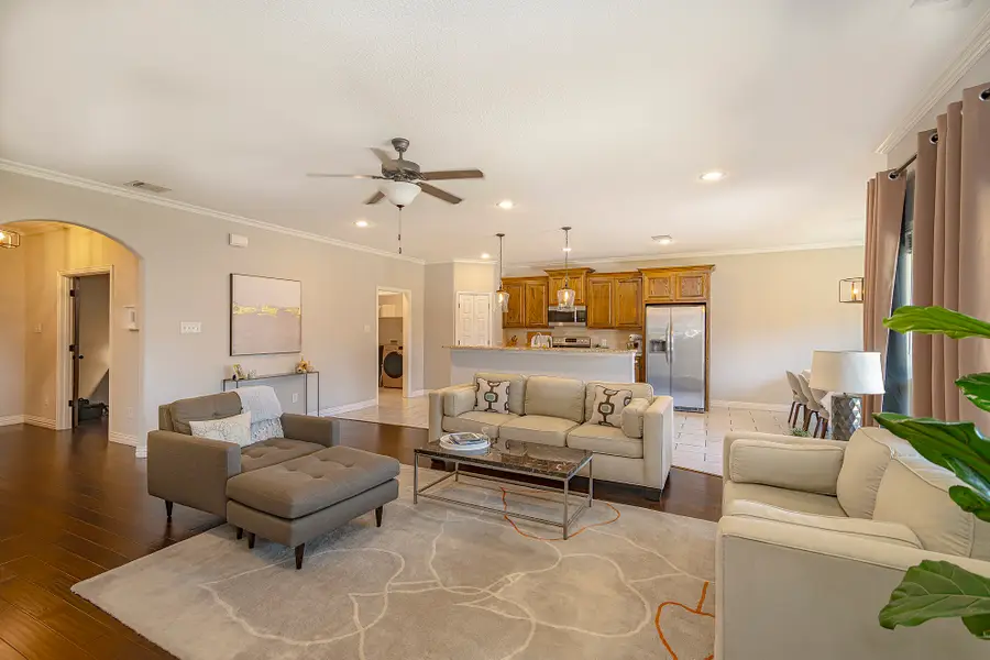 815 Chestnut Grove Drive, Cleburne, TX 76033 - #3