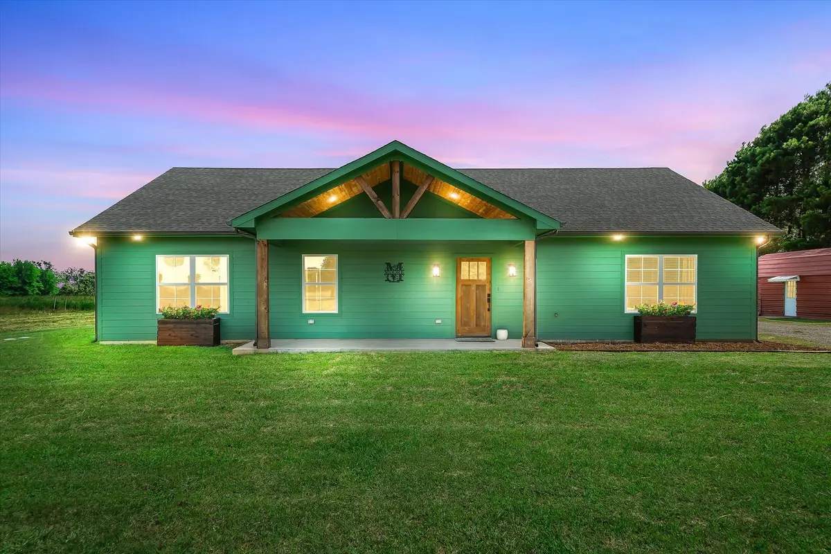 832 Vz County Road 4512, Ben Wheeler, TX 75754 - #1